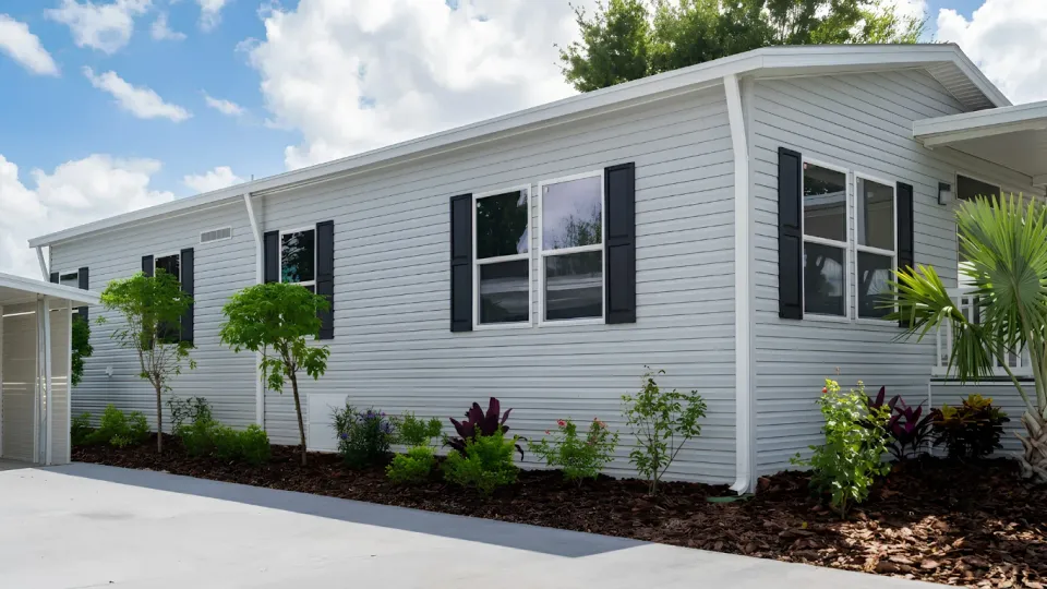 Image from Gibson's Window Tinting's website · Sarasota, FL